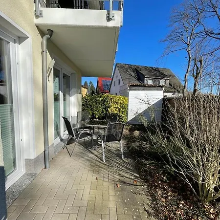 Sara Buskam Mit Terrasse Apartment Goehren (Ruegen)