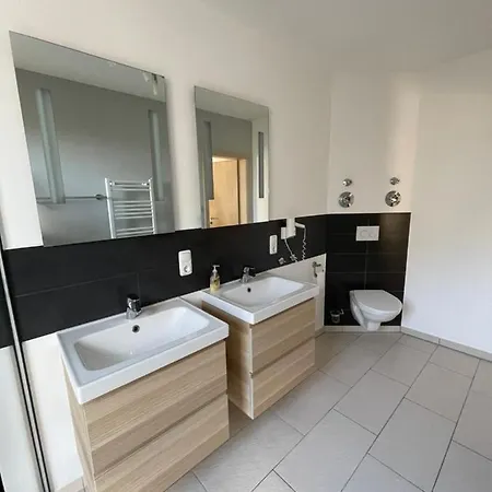Appartement Sara Buskam Mit Terrasse Goehren (Ruegen)
