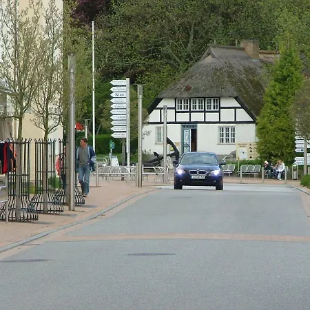 Sara Buskam Mit Terrasse Apartment Goehren (Ruegen)
